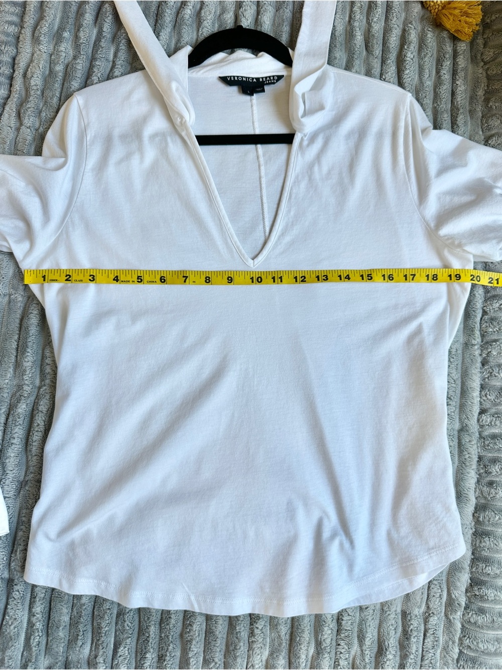 Veronica Beard White V-Neck Tie-Front Pima cotton Long Sleeve Top - Picture 4 of 6